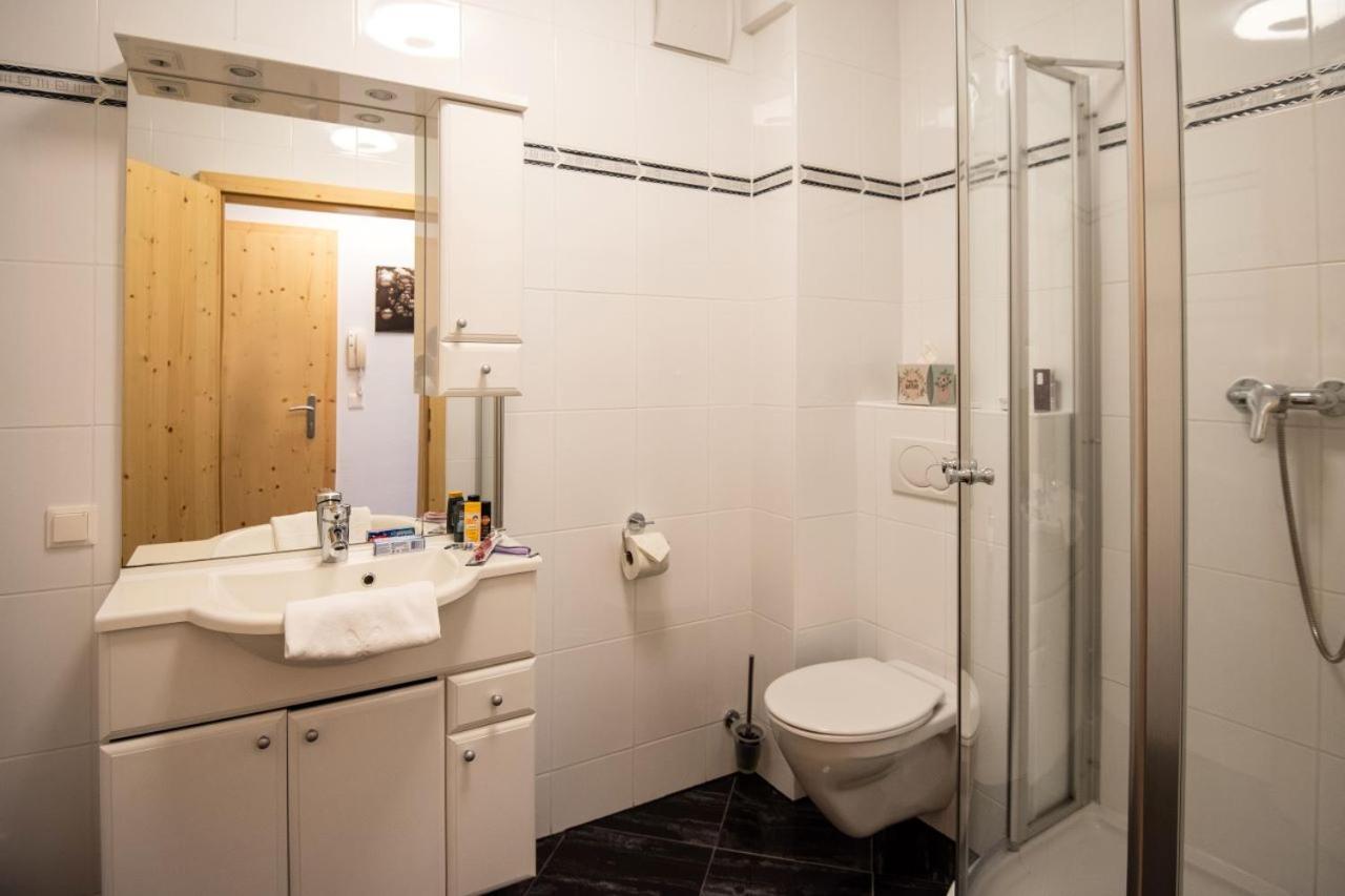 Apartmenthaus Haus Gipfelglueck Apartment Kuafstoa Exteriér fotografie